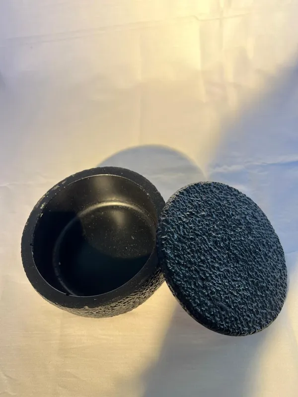 Black_Textured_Round_Storage_Container_With_Lid_Decorative_Trinket_Box