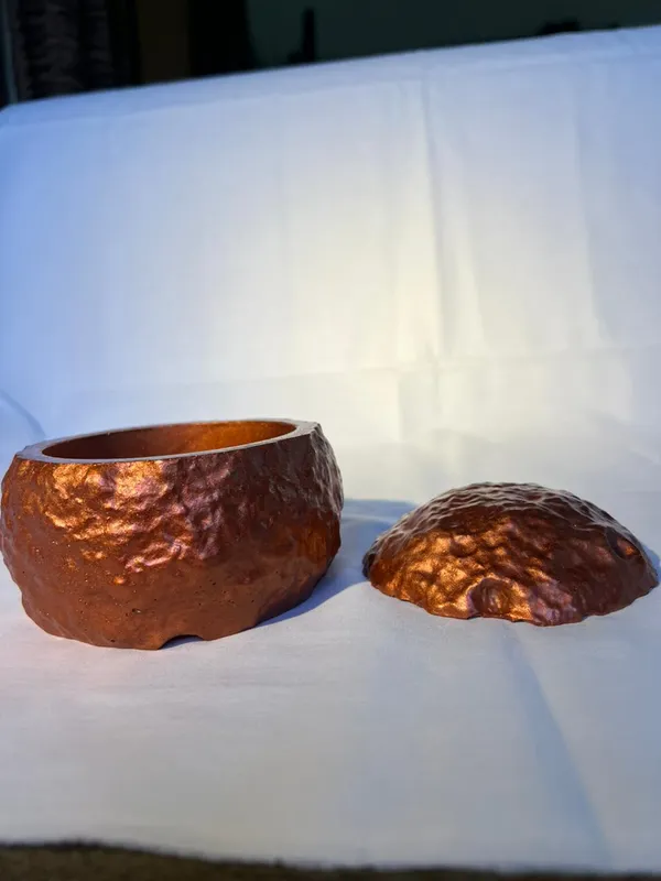 Handcrafted_Copper_Toned_Decorative_Sphere_Box_With_Lid
