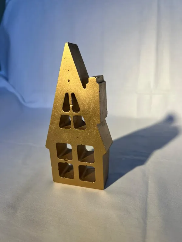 Decorative_Golden_House_Tea_Light_Holder
