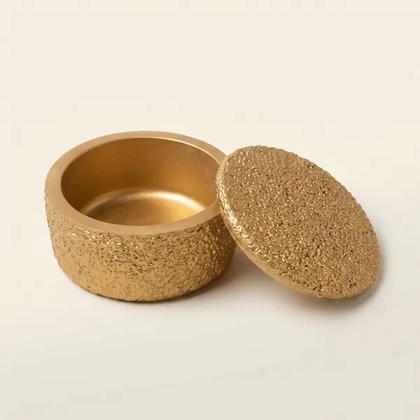 Hammered_Gold_Finish_Round_Jewelry_Box_With_Lid