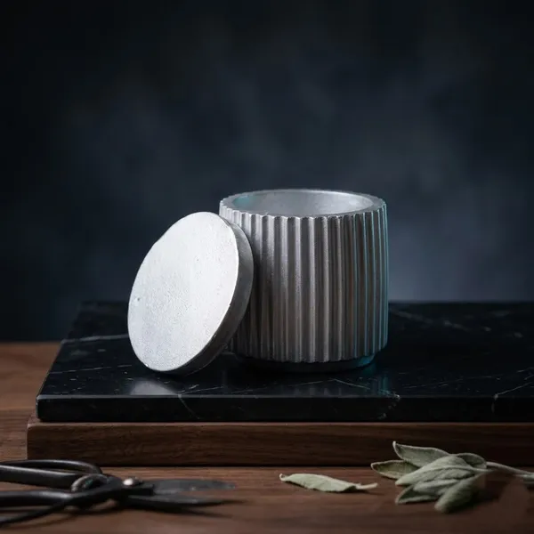Metallic_Corrugated_Container_With_Lid_Cylindrical_Storage_Jar