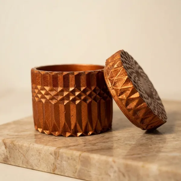 Handcrafted_Amber_Glass_Decorative_Storage_Jar_With_Geometric_Pattern