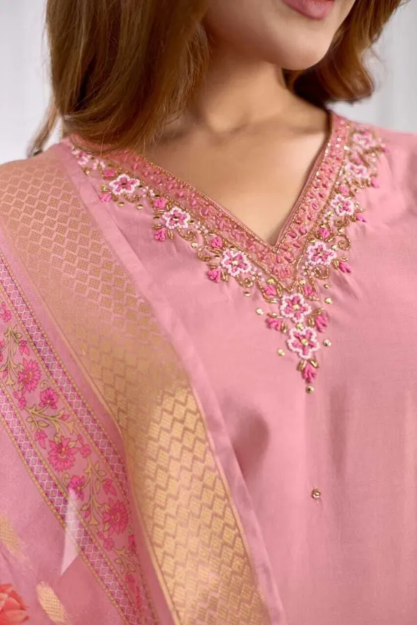 Pink_Cotton_Kurta,_Pyjama_&_Dupatta_Set_For_Women