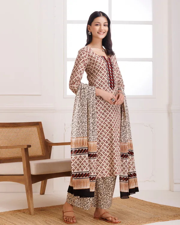 Beige_Bagru_Hand_Block_Printed_Cotton_Suit_Set