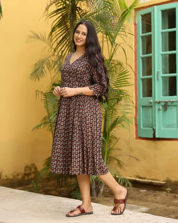 Multicolour_Bagru_Butti_Print_Cotton_Angrakha_Dress