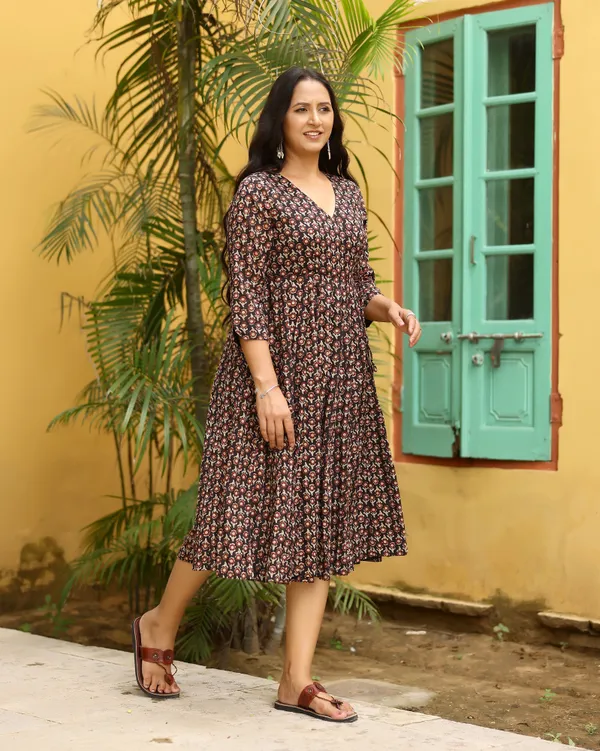 Multicolour_Bagru_Butti_Print_Cotton_Angrakha_Dress