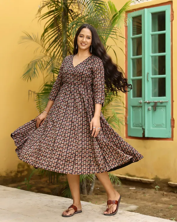 Multicolour_Bagru_Butti_Print_Cotton_Angrakha_Dress