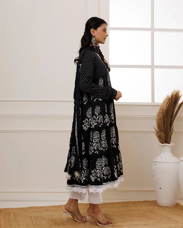 Black_Hand_Block_Printed_Cotton_Anarkali_Suit