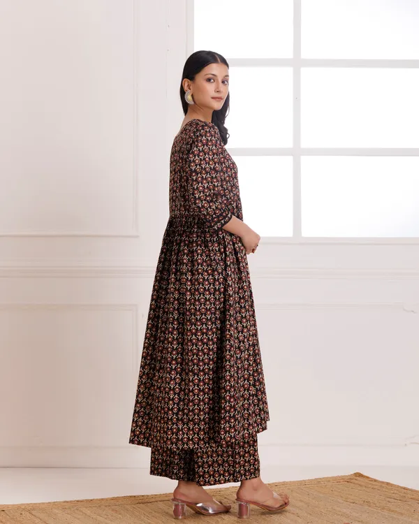 Black_Bagru_Hand_Block_Printed_Cotton_Gathekurta_Pant