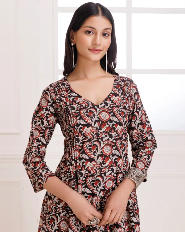 Multicolour_Bagru_Hand_Block_Printed_Cotton_Pintucks_Kurta_Pant