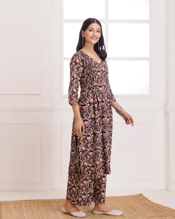 Multicolour_Bagru_Hand_Block_Printed_Cotton_Pintucks_Kurta_Pant