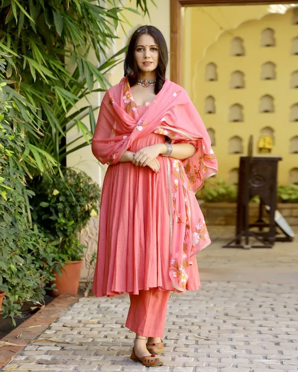 Pink_Coral_Hand_Painted_Mulmul_Anarkali_Suit