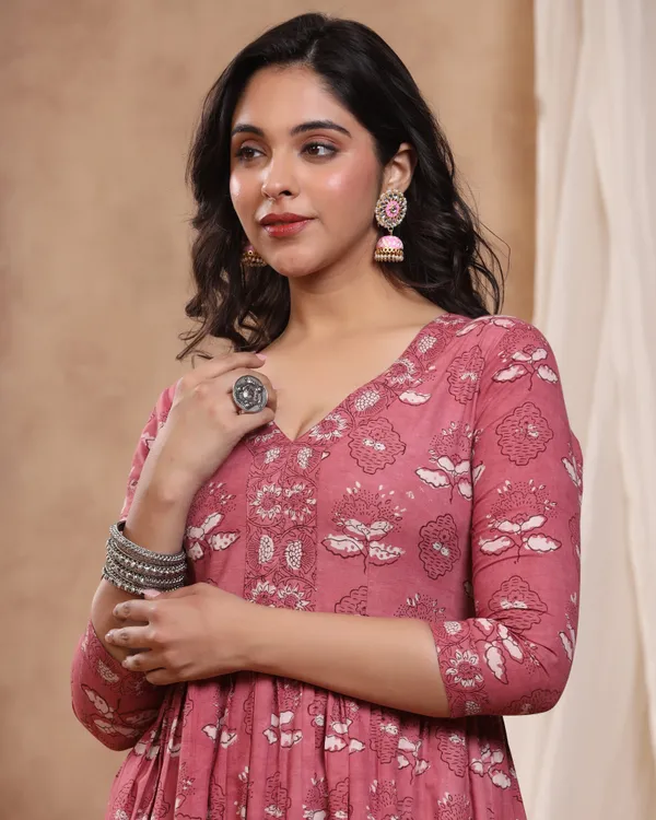 Peach_Dabu_Hand_Block_Printed_Cotton_Gathe_Kurti