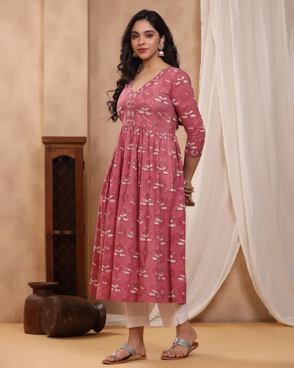 Peach_Dabu_Hand_Block_Printed_Cotton_Gathe_Kurti