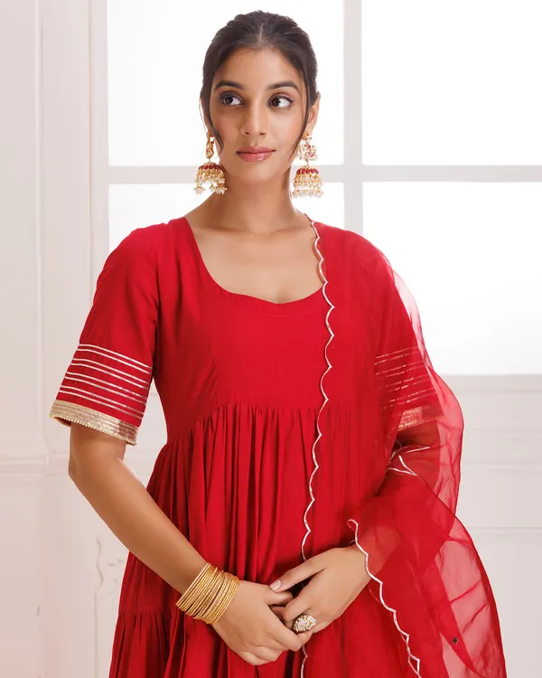 Red_Gotapatti_Mulmul_Anarkali_Suit