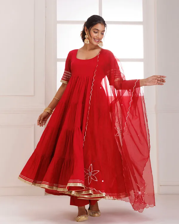 Red_Gotapatti_Mulmul_Anarkali_Suit