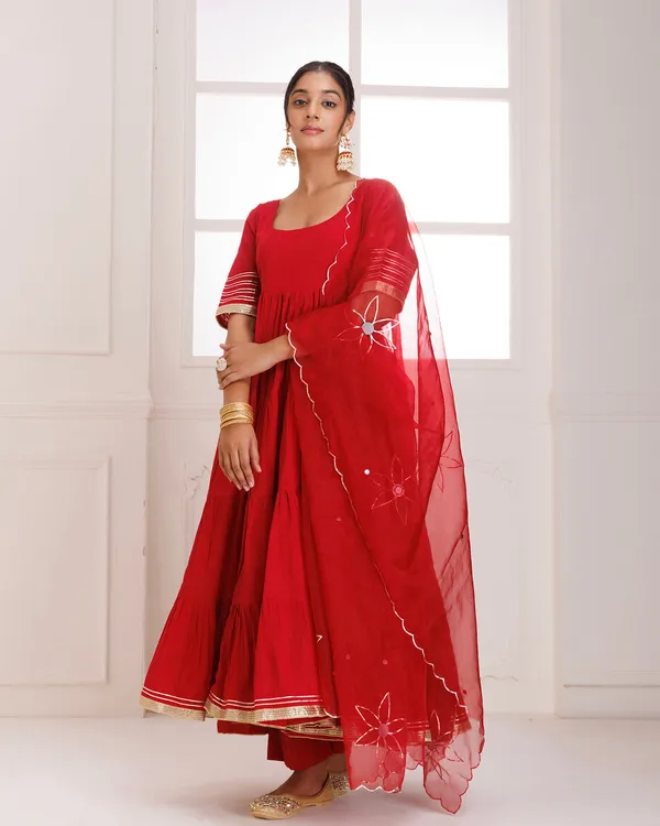 Red_Gotapatti_Mulmul_Anarkali_Suit