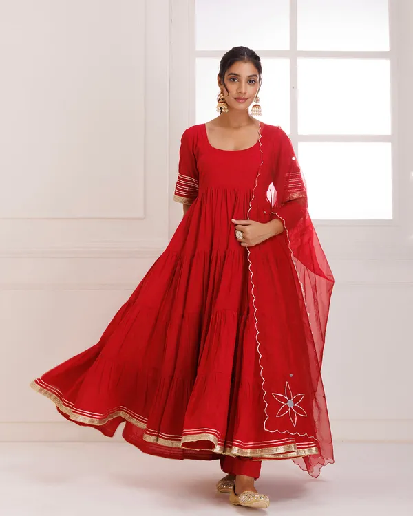 Red_Gotapatti_Mulmul_Anarkali_Suit