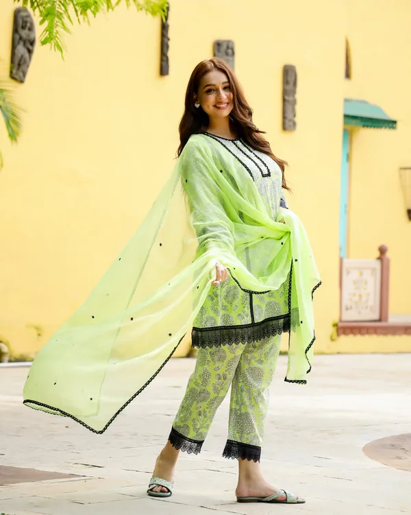 Green_Block_Printed_Cotton_Suit_Set