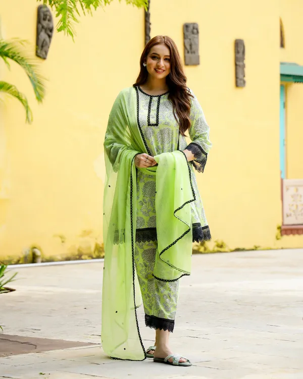 Green_Block_Printed_Cotton_Suit_Set