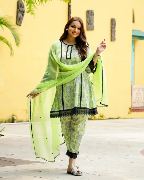 Green_Block_Printed_Cotton_Suit_Set