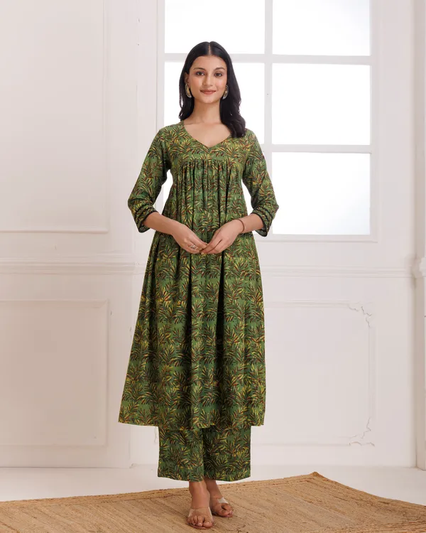 Green_Dabu_Hand_Block_Printed_Cotton_Gathekurta_Pant