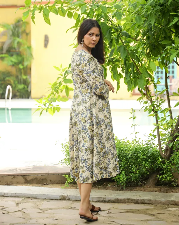 Green_Ivory_Bagru_Print_Cotton_Angrakha_Dress