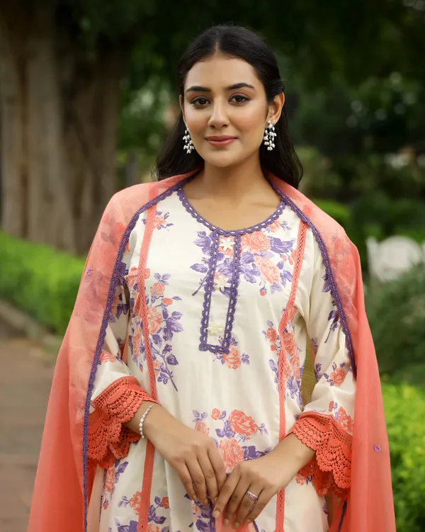 White_Ivory_Block_Printed_Cotton_Suit_Set