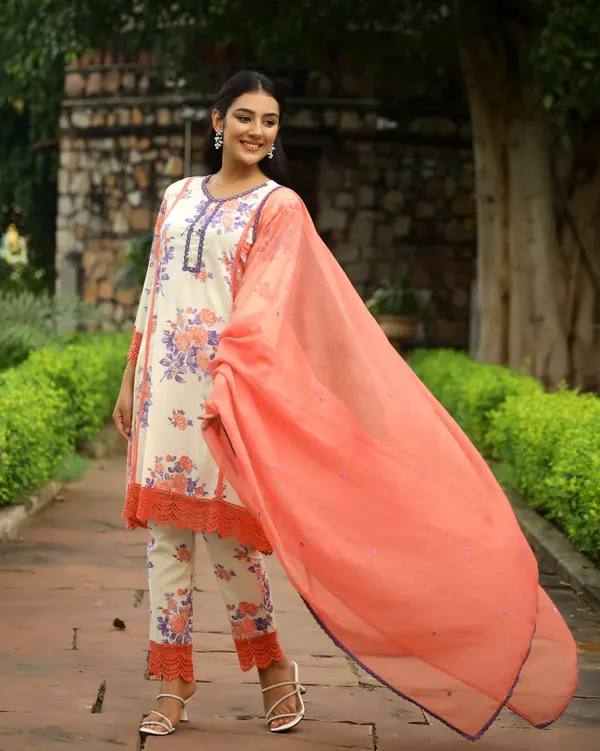 White_Ivory_Block_Printed_Cotton_Suit_Set