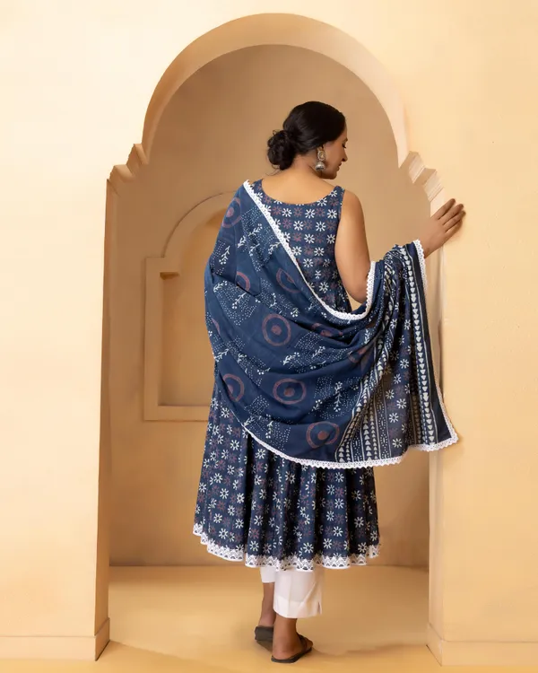 Navy_Blue_Jaipuri_Print_Sleeveless_Anarkali_Suit