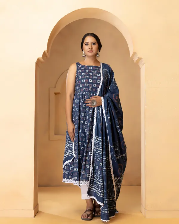 Navy_Blue_Jaipuri_Print_Sleeveless_Anarkali_Suit