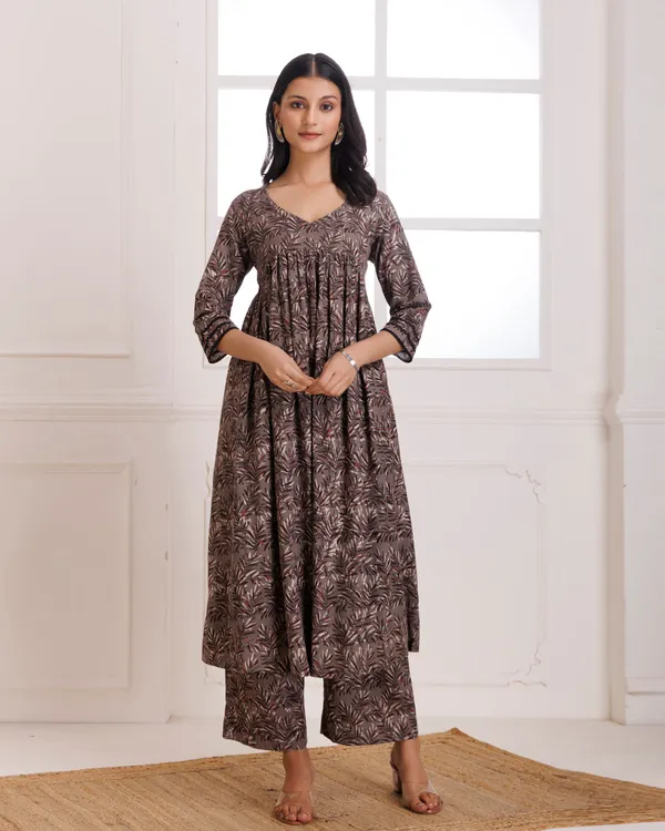 Brown_Kashish_Dabu_Hand_Block_Printed_Cotton_Gathekurta_Pant