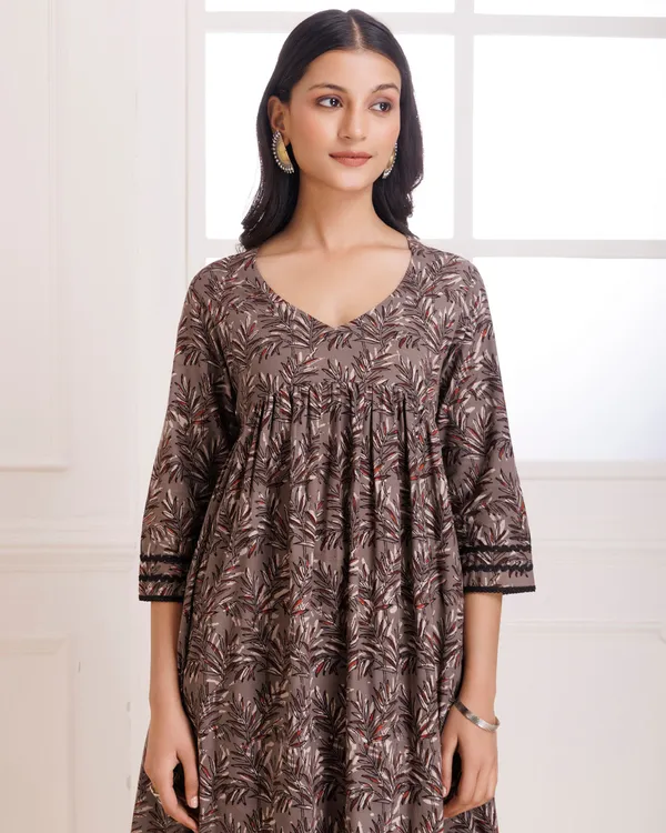 Brown_Kashish_Dabu_Hand_Block_Printed_Cotton_Gathekurta_Pant