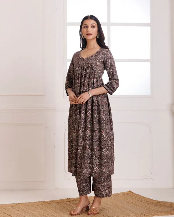 Brown_Kashish_Dabu_Hand_Block_Printed_Cotton_Gathekurta_Pant