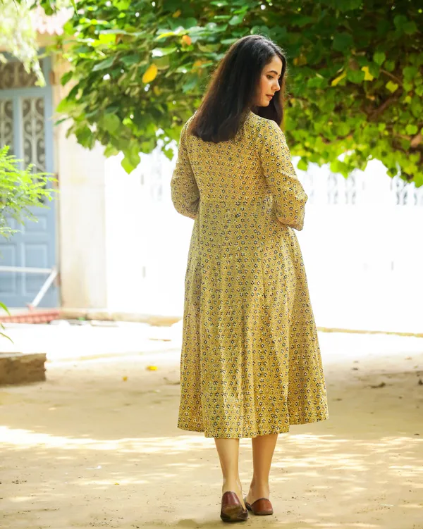 Mustard_Bagru_Butti_Print_Cotton_Angrakha_Dress