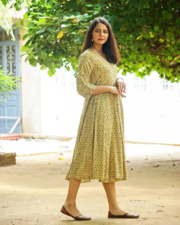 Mustard_Bagru_Butti_Print_Cotton_Angrakha_Dress