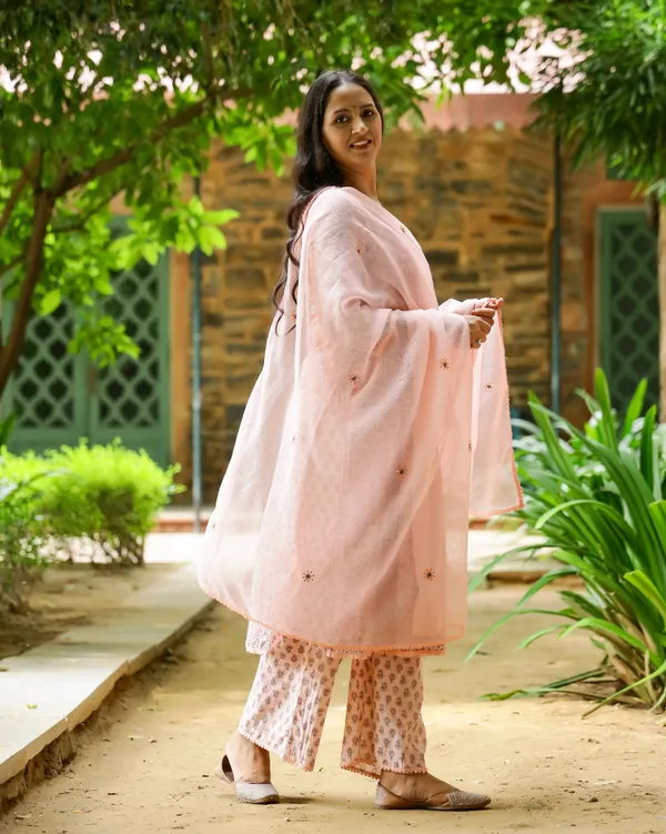 Peach_Block_Printed_Cotton_Suit_Set