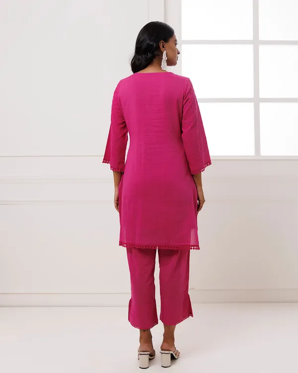 Pink_Cotton_Schiffli_Kurta_Set