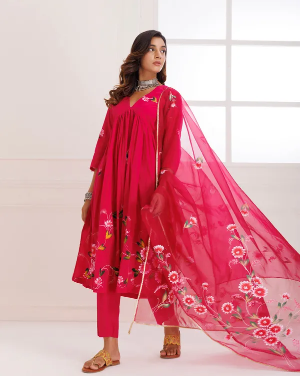 Pink_Rangreza_Magenta_Handpainted_Gathesuit_Set