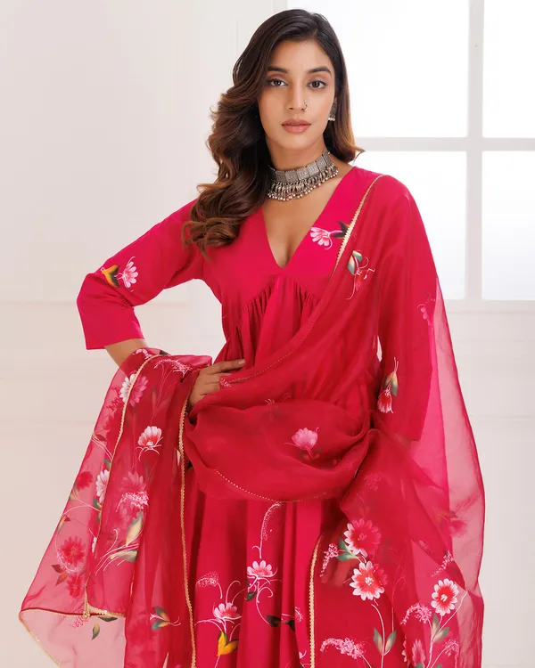 Pink_Rangreza_Magenta_Handpainted_Gathesuit_Set