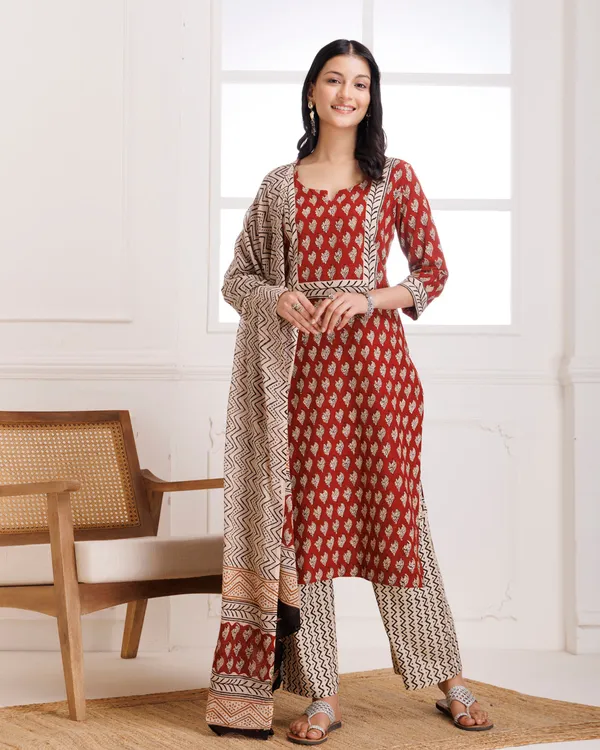 Red_Bagru_Butti_Block_Printed_Cotton_Suit_Set