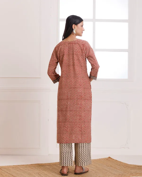 Red_Bagru_Butti_Block_Printed_Cotton_Suit_Set