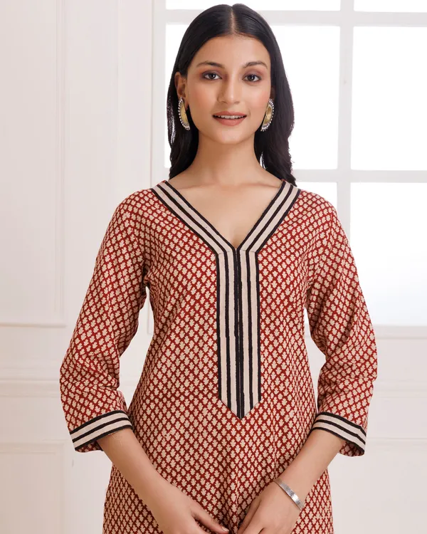 Red_Bagru_Butti_Block_Printed_Cotton_Suit_Set