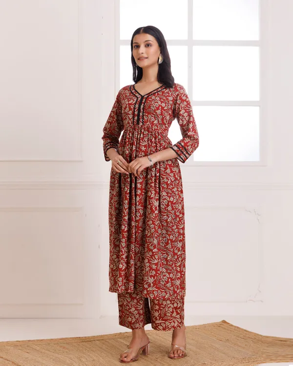 Red_Bagru_Hand_Block_Printed_Cotton_Gathekurta_Pant