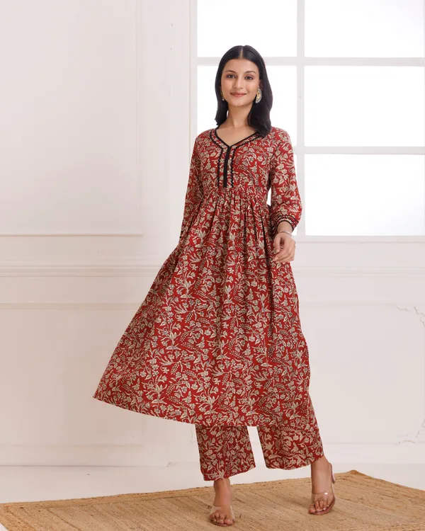 Red_Bagru_Hand_Block_Printed_Cotton_Gathekurta_Pant