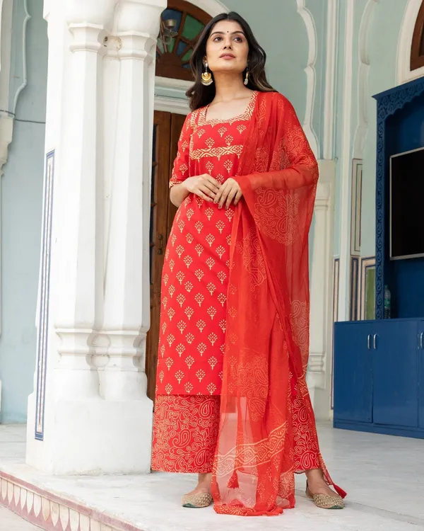Red_Block_Butti_Print_Cotton_Kurta_Pant_Set