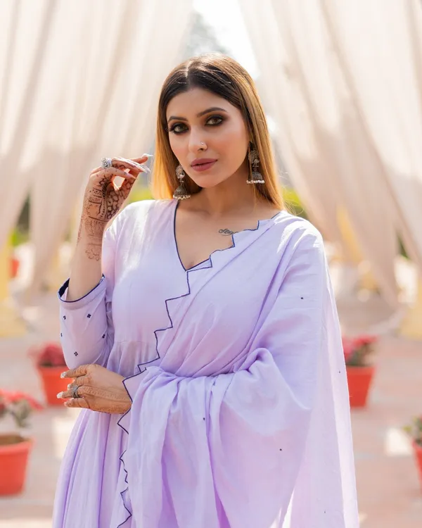 Lavender_Roise_Mulmul_Anarkali_Suit