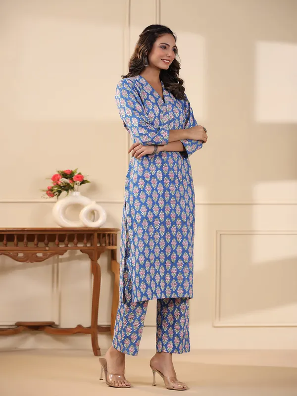 Blue_Buti_Handblock_Print_Cotton_Kurta_Pant_Set