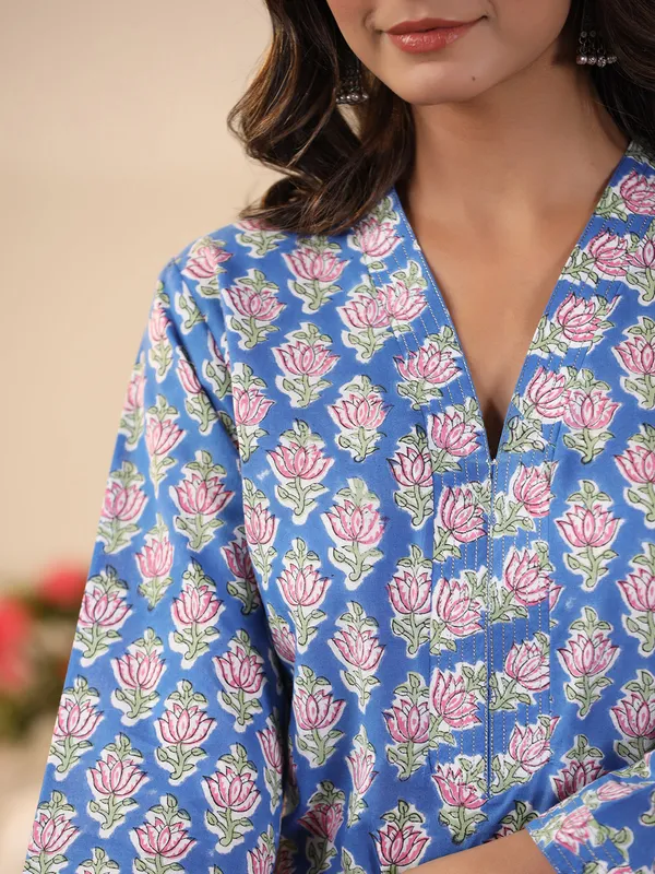 Blue_Buti_Handblock_Print_Cotton_Kurta_Pant_Set