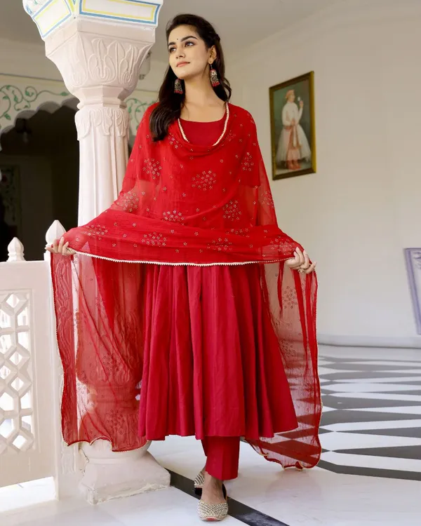 Red_Solid_Anarkali_Suit_With_Dupatta
